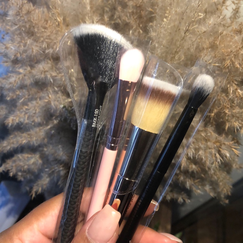 Make up brushes